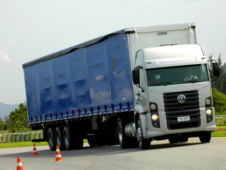  Volkswagen Constellation Tractor 19-320 2006 года  (фото 14 из 28)